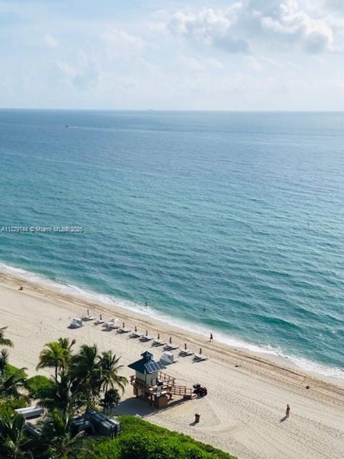 apt-1706-16711 Collins Ave, Sunny Isles Beach, FL, 33160-4260 | Card Image