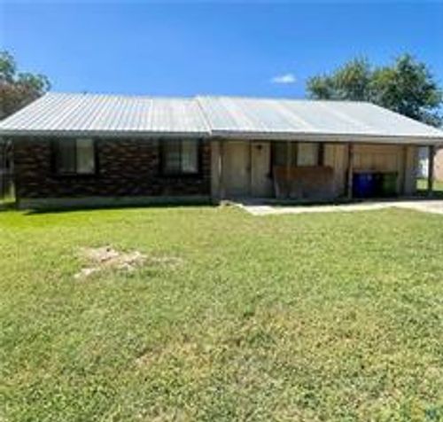 824 Larry Drive, Gonzales, TX, 78629 | Card Image