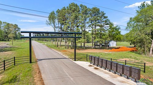 16817 Ridgeline Loop, Winona, TX, 75792-6212 | Card Image