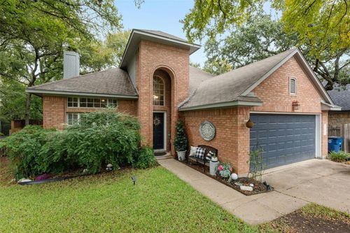 8402 Nairn Dr, Austin, TX, 78749-3786 | Card Image