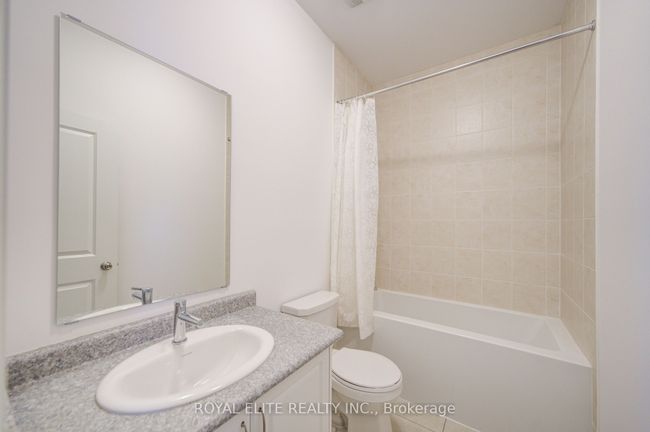 52 Alan Francis Lane, House attached with 3 bedrooms, 4 bathrooms and null parking in Markham ON | Image 30