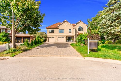 2169 Bonfield Crt, Burlington, ON, L7P2W7 | Card Image