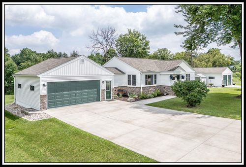 N2742 Givens Road, HORTONIA, WI, 54944 | Card Image