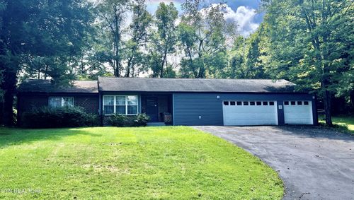 261 Maple Dr, Bristol, TN, 37620-7194 | Card Image