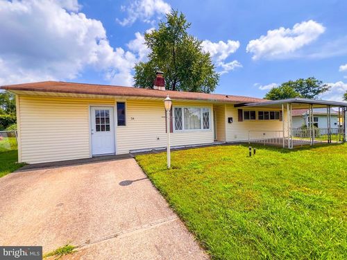 34 Mistletoe Ln, LEVITTOWN, PA, 19054-2033 | Card Image