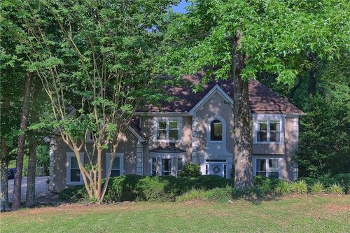 12105 Wexford Overlook, Roswell, GA, 30075-5586 | Card Image