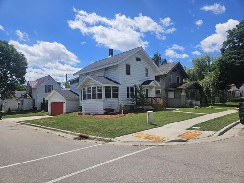 419-w-montgomery-st-319 E Main Street, Sparta, WI, 54656 | Card Image