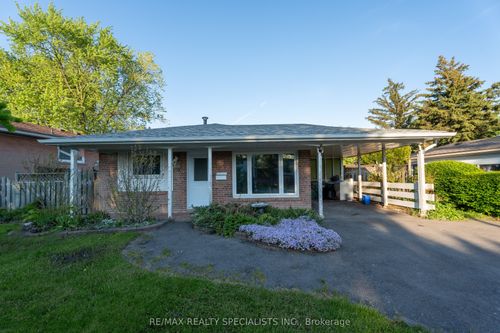 159 Bartley Bull Pky, Brampton, ON, L6W2K1 | Card Image