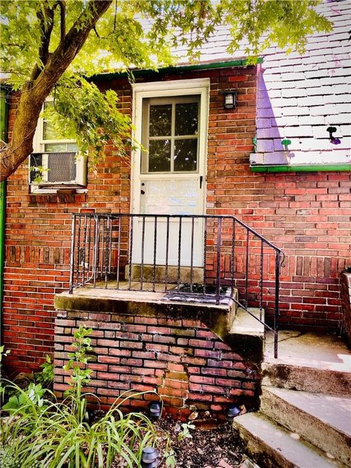 1117 Morningside Ave, Pittsburgh, PA, 15206-1348 | Card Image
