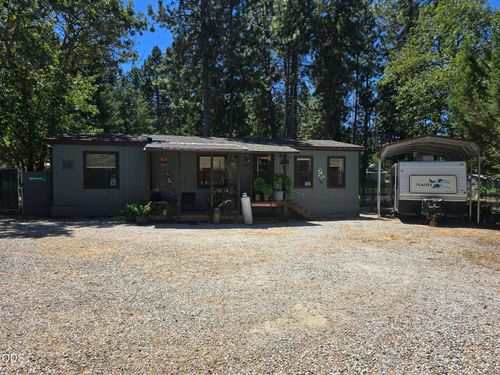 476 S Junction Ave, Cave Junction, OR, 97523-9085 | Card Image