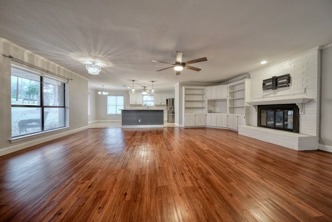 1208 Lake Cross Rd, House other with 3 bedrooms, 2 bathrooms and null parking in Hideaway TX | Image 9