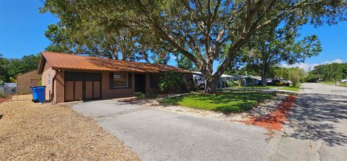 3304 Alamar St, LUTZ, FL, 33558-4942 | Card Image