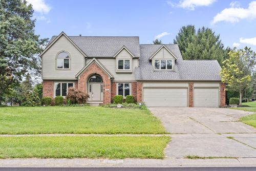 12671 Oakmere Dr, Pickerington, OH, 43147-9068 | Card Image