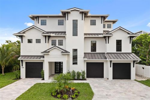 226 Garden Ln, SARASOTA, FL, 34242-1120 | Card Image