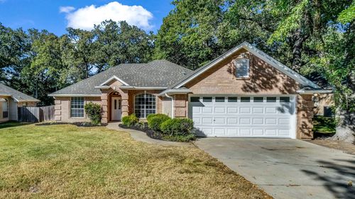 1209 Timber Creek Dr, Weatherford, TX, 76086-6350 | Card Image