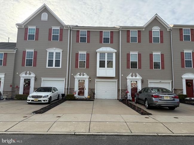 2102 E Oak Rd, Townhouse with 3 bedrooms, 2 bathrooms and null parking in VINELAND NJ | Image 67