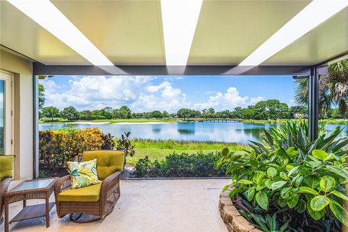 630 Bridgewater Ln Sw, Vero Beach, FL, 32962-7000 | Card Image