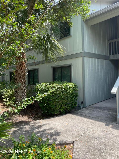 504a-2700 Mizell Ave, Fernandina Beach, FL, 32034-2392 | Card Image