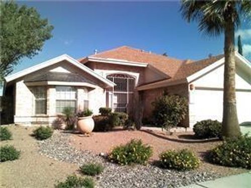 6769 Isla Del Rey Dr, El Paso, TX, 79912-7336 | Card Image