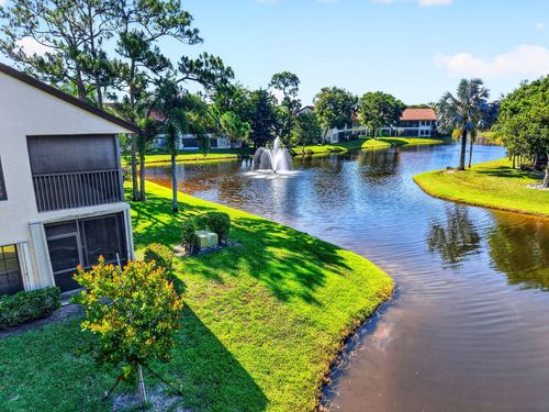 3281 Jog Park Dr, Greenacres, FL, 33467-2077 | Card Image