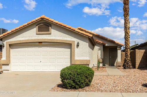 3072 W Salter Dr, Phoenix, AZ, 85027-2335 | Card Image