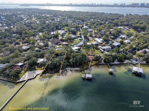 5423 Hickory Ln, Orange Beach, AL, 36561-4061 | Card Image