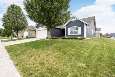 8848 Kipling Drive, House other with 3 bedrooms, 2 bathrooms and null parking in Indianapolis IN | Image 2