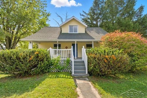 200 Glidden Rd, Beaverton, MI, 48612-9168 | Card Image