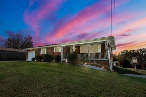 991 Old Corbin Pike Rd, Williamsburg, KY, 40769-2800 | Card Image