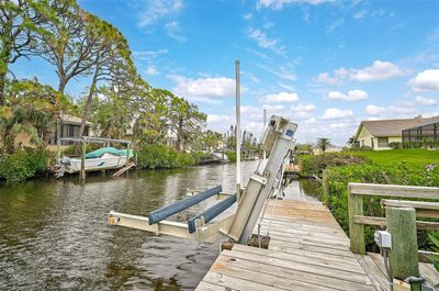 93 - 93 Inlets Boulevard, House other with 3 bedrooms, 2 bathrooms and null parking in Nokomis FL | Image 2