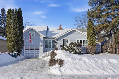 410 Leslie Ave, Saskatoon, SK, S7H2Z1 | Card Image