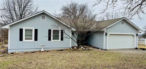 15900 Speaker Ave, Belton, MO, 64012-5007 | Card Image