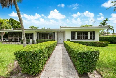 545 Zamora Ave, House other with 3 bedrooms, 2 bathrooms and null parking in Coral Gables FL | Image 2