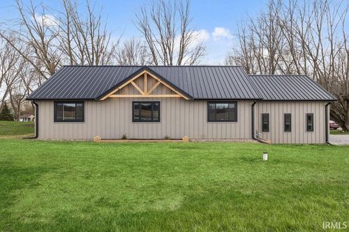 8514 S Nellie Boulevard, Claypool, IN, 46510 | Card Image