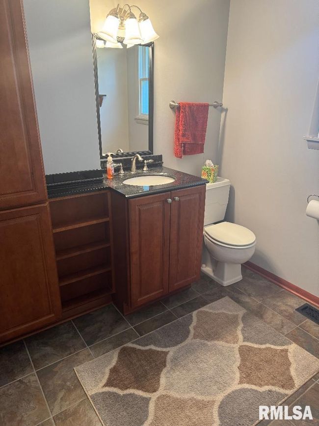 1345 W Woodside Dr, House other with 3 bedrooms, 3 bathrooms and null parking in Dunlap IL | Image 31