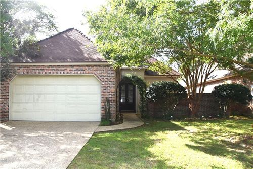 125 Orchard Row, Abita Springs, LA, 70420-4025 | Card Image