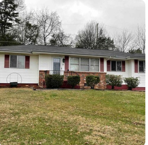 1125 Cranbrook Dr, Hixson, TN, 37343-4801 | Card Image