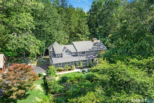 15 Queens Ln, Darien, CT, 06820-5420 | Card Image