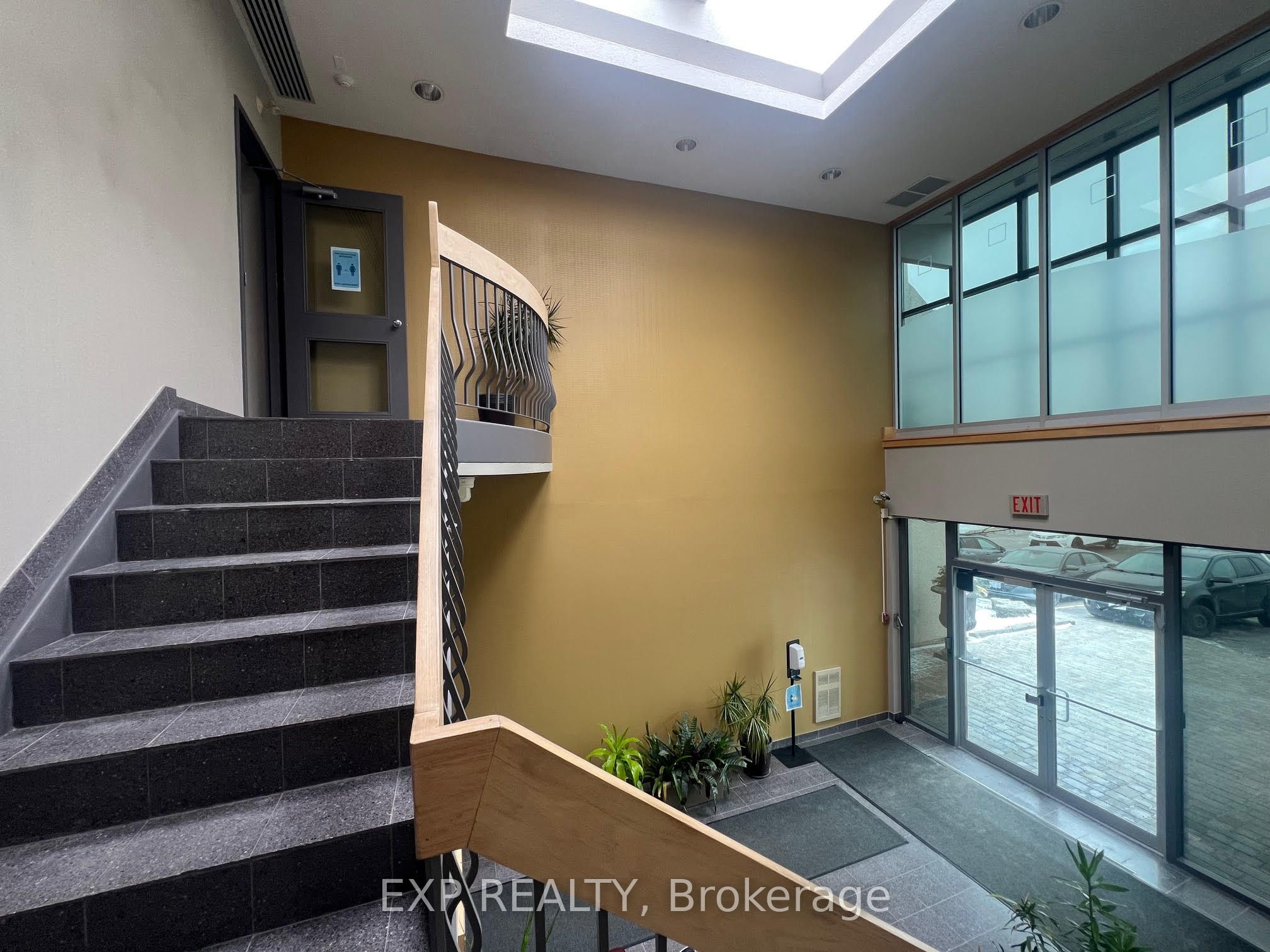 Commercial Lease in Markham 4