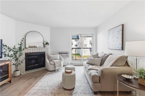 921-1450 Glen Abbey Gate, Oakville, ON, L6M2V7 | Card Image