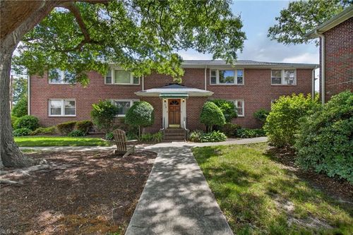 2-318 24th Street, Virginia Beach, VA, 23451 | Card Image