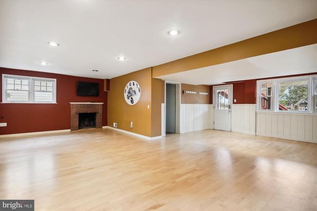 9213 Cypress Ave, House other with 5 bedrooms, 3 bathrooms and null parking in BETHESDA MD | Image 21