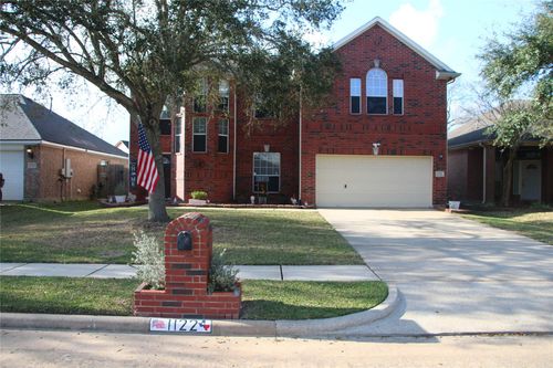 1122 Chase Park Dr, Bacliff, TX, 77518-2485 | Card Image