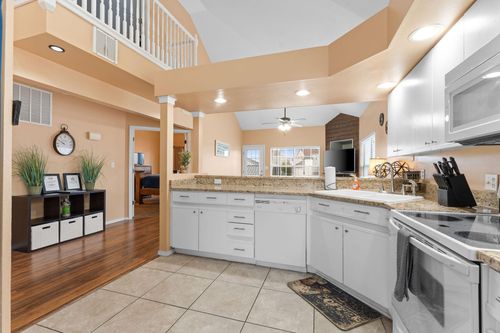 apt-6-155 Meadow Brook Ln, Branson, MO, 65616-4083 | Card Image