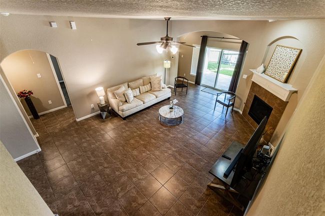 2039 Wembley Way, House other with 3 bedrooms, 2 bathrooms and 2 parking in Rosenberg TX | Image 6