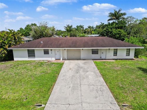2208/2210 Iris Way, FORT MYERS, FL, 33905 | Card Image