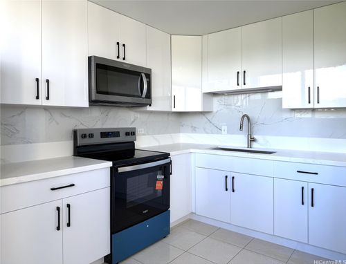 905-5180 Likini St, Honolulu, HI, 96818-3041 | Card Image