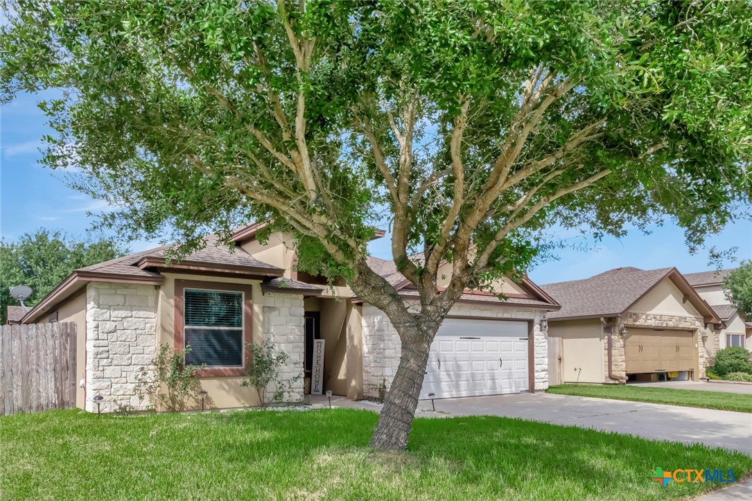 Tuscany Dr, Victoria, TX 77904