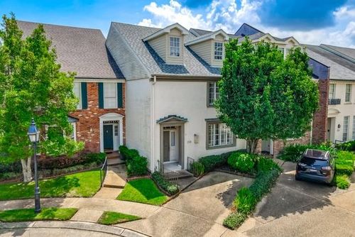 208 Rue Saint Peter, Metairie, LA, 70005-3470 | Card Image