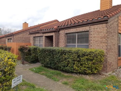 c9-1133 Ashby St, Seguin, TX, 78155-7620 | Card Image